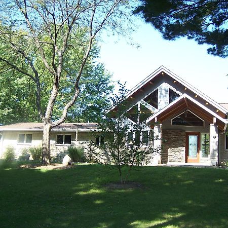 Nuance Naturist Bed & Breakfast Bedford Exterior photo